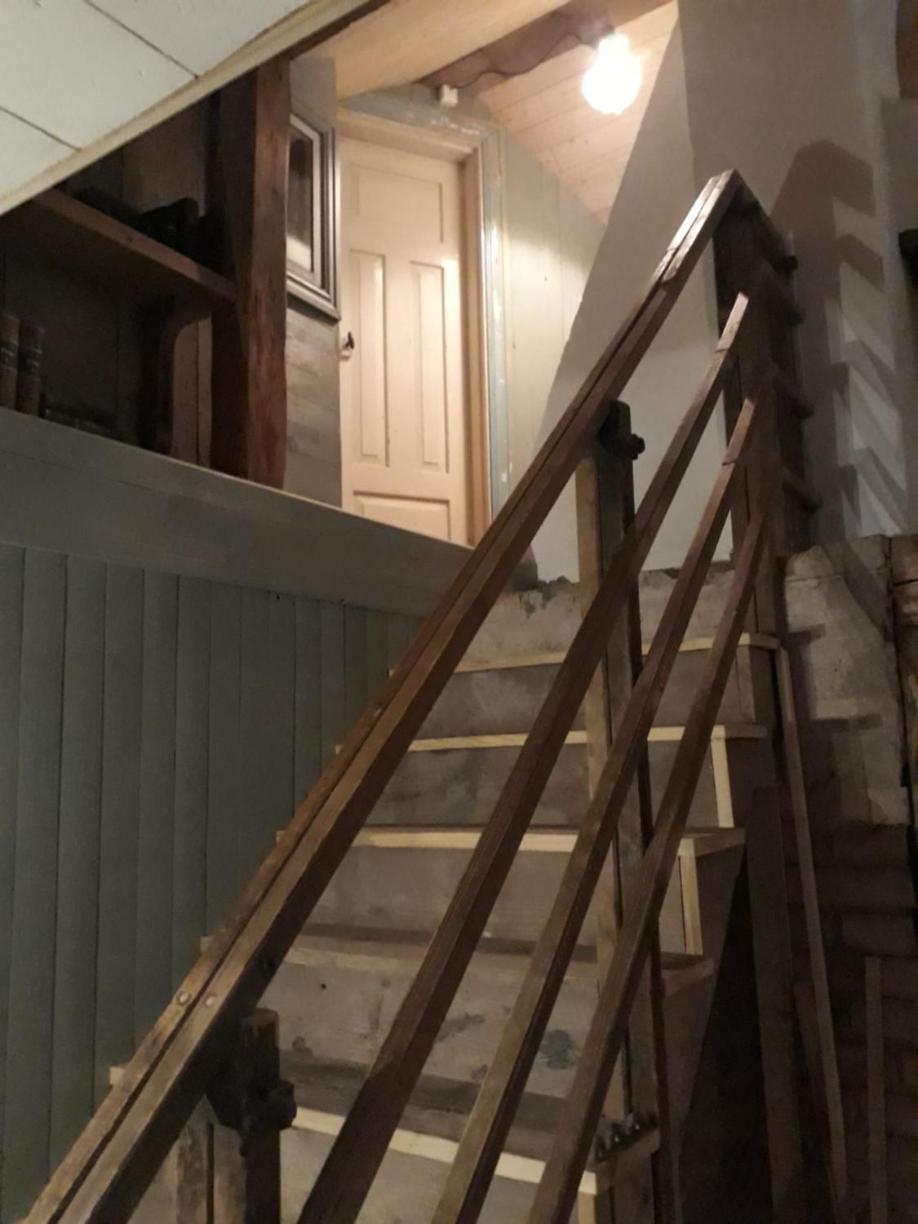 Pilgarden Fornasa, Draengstugan Buitenkant foto
